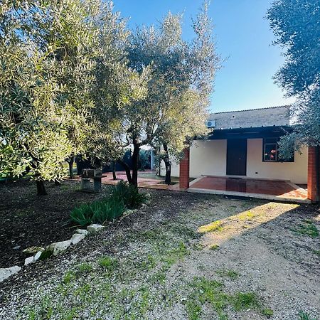 Villa La Perla Di Dea Lido Di Fondi Exterior foto